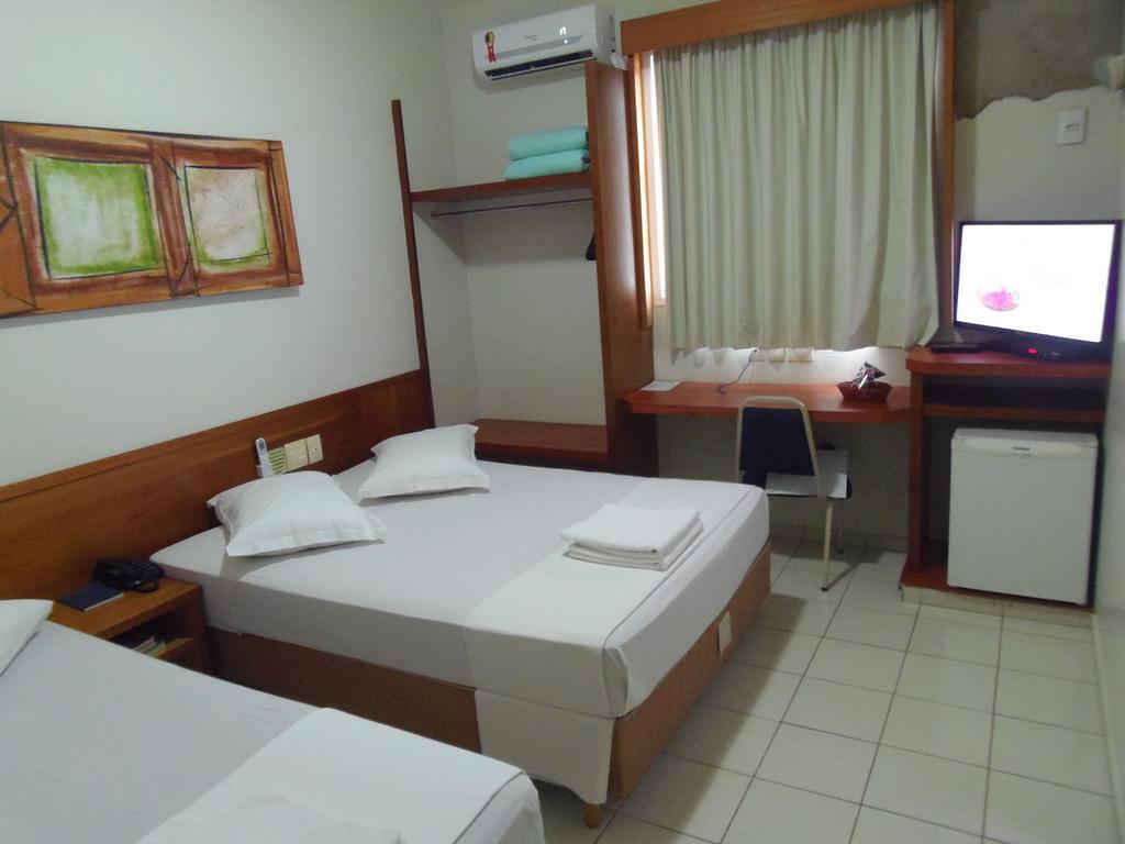 Sanare 3* Uberlândia